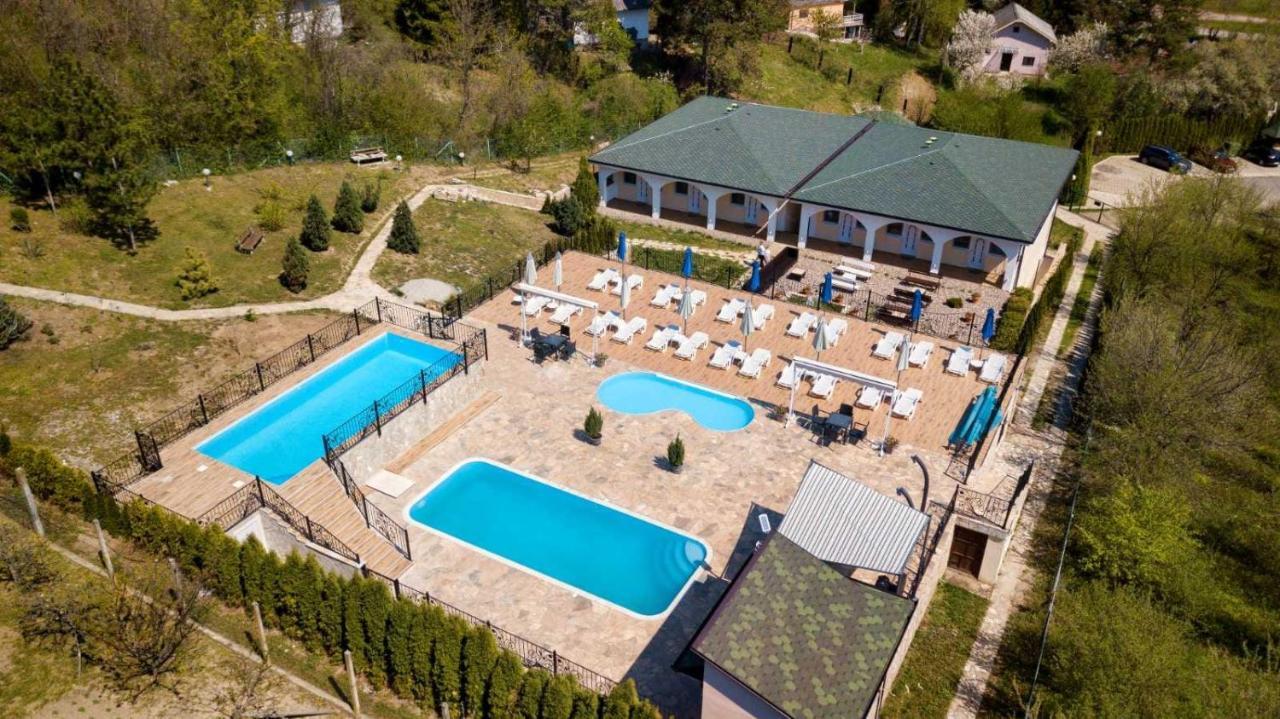 Suncani Breg Apartments Vrdnik Esterno foto