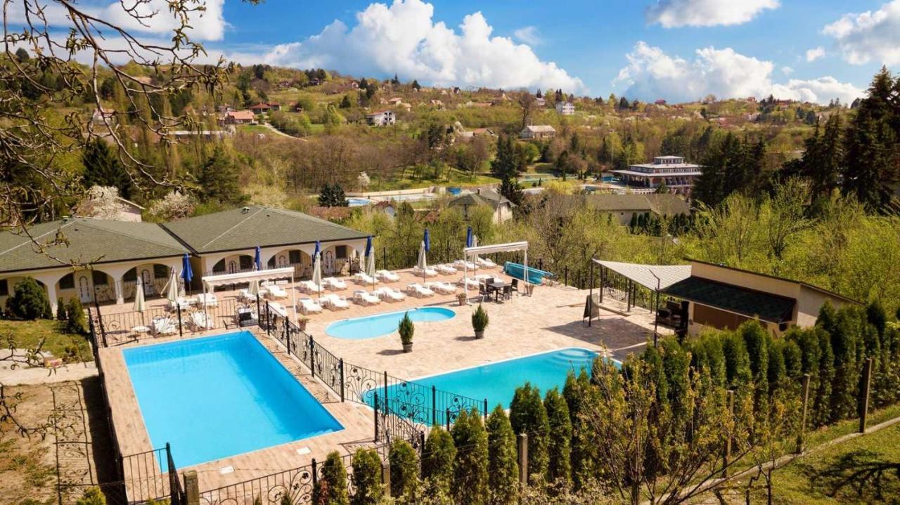 Suncani Breg Apartments Vrdnik Esterno foto