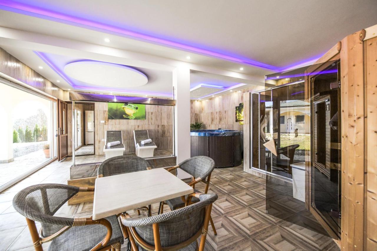 Suncani Breg Apartments Vrdnik Esterno foto