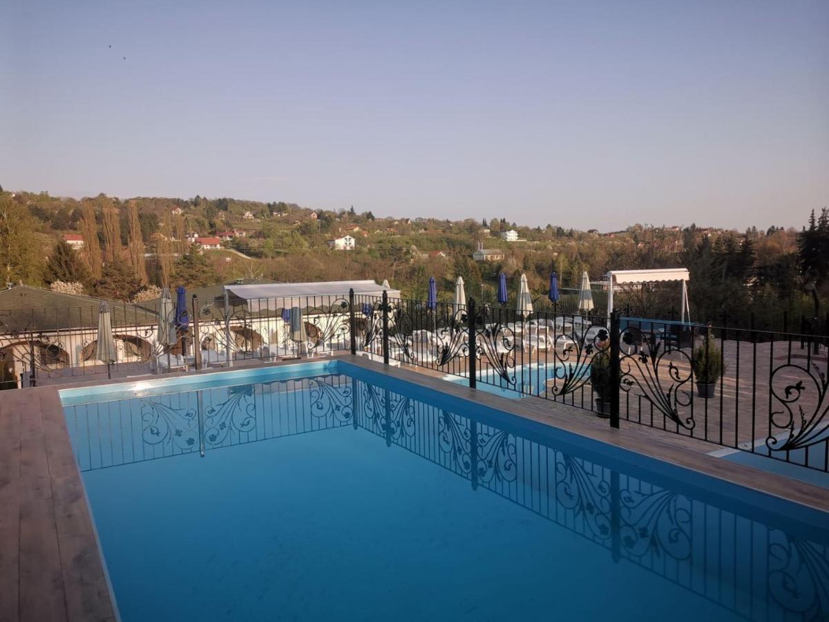 Suncani Breg Apartments Vrdnik Esterno foto