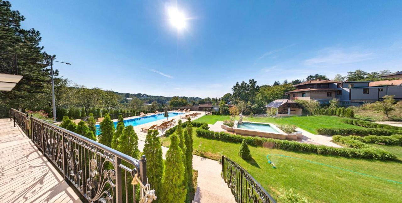 Suncani Breg Apartments Vrdnik Esterno foto